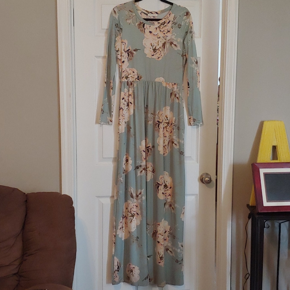 Maxi Dress